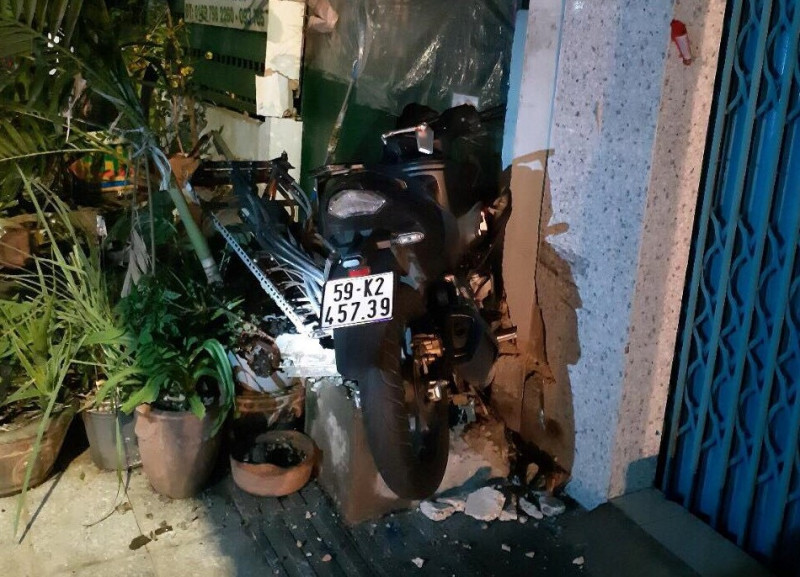 Cong an hy sinh khi phong, chong COVID-19: An nao cho nguoi vi pham?-Hinh-2