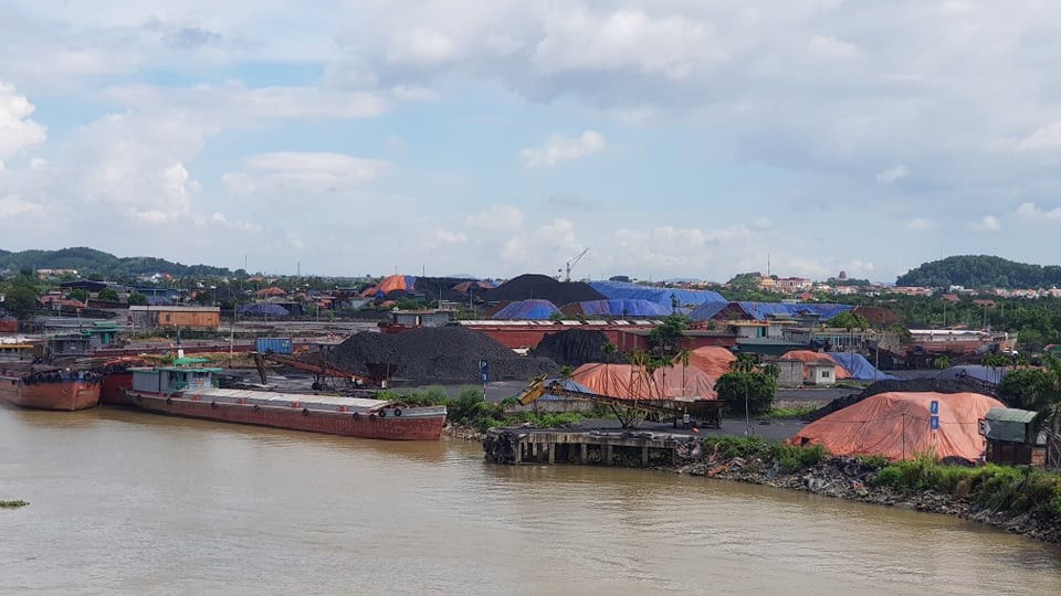 Dai gia “lan dot bien” lien quan than lau: Kiem tra bai than Kinh Mon thay gi?-Hinh-3