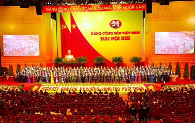 Can bo, dang vien kiem diem trach nhiem neu guong hang nam