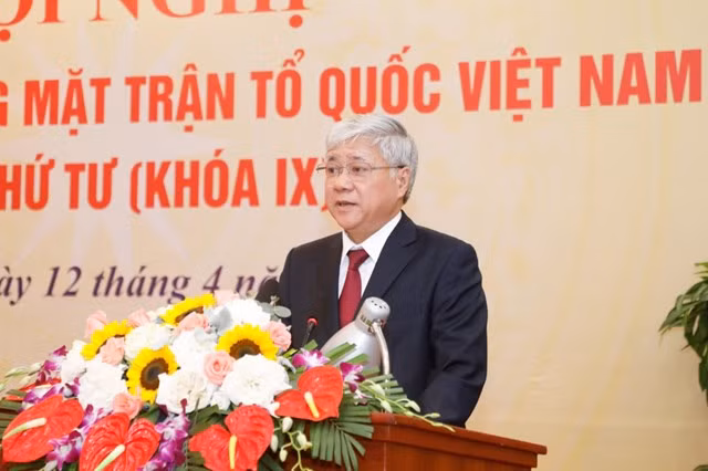  Tiểu ban Vận động và huy động xã hội do ông Đỗ Văn Chiến, Bí thư Trung ương Đảng, Chủ tịch Ủy ban Trung ương Mặt trận Tổ quốc Việt Nam làm Trưởng Tiểu ban. Tiểu ban có nhiệm vụ chỉ đạo tổ chức vận động, huy động sức mạnh đại đoàn kết toàn dân tộc và huy động các nguồn lực xã hội của các tổ chức, cá nhân trong nước và nước ngoài cho hoạt động phòng, chống dịch COVID-19.