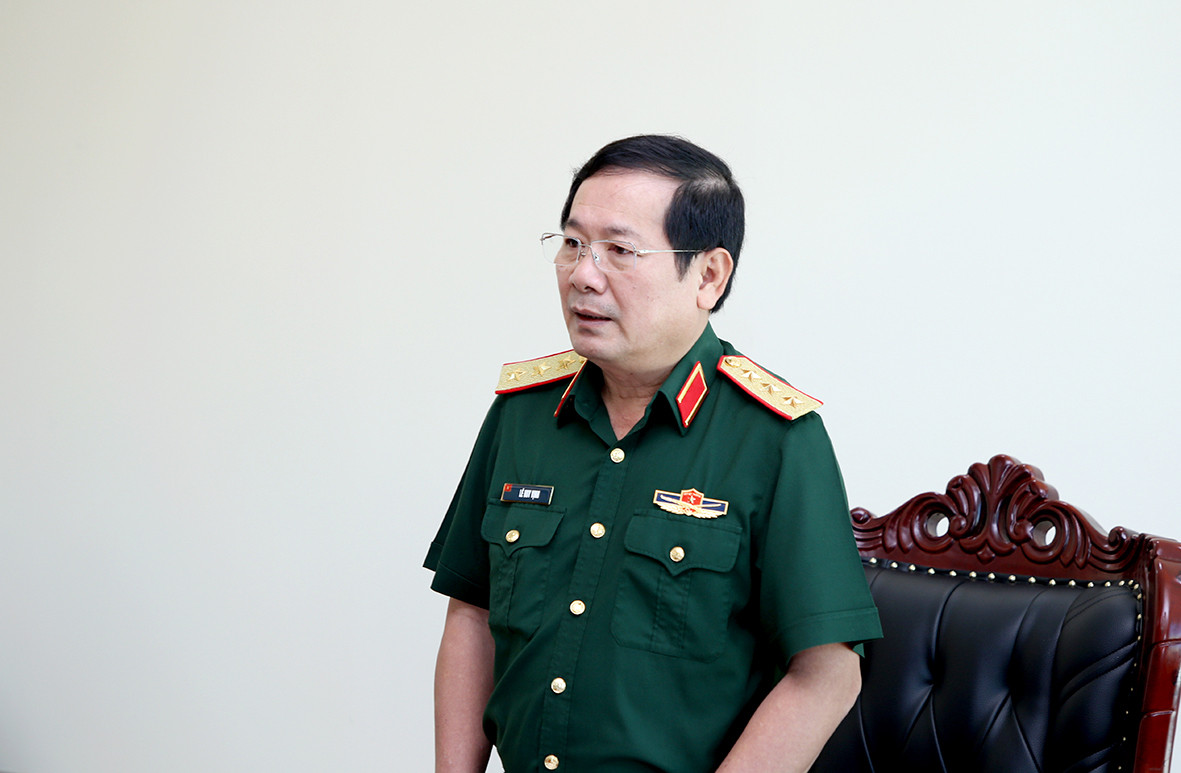 Thượng tướng Lê Huy Vịnh,Ủy viên Trung ương Đảng, Thứ trưởng Bộ Quốc phòng;