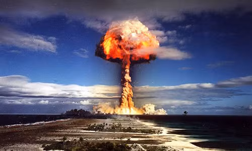 Jack W. Reed: Co the day lui sieu bao bang bom hat nhan