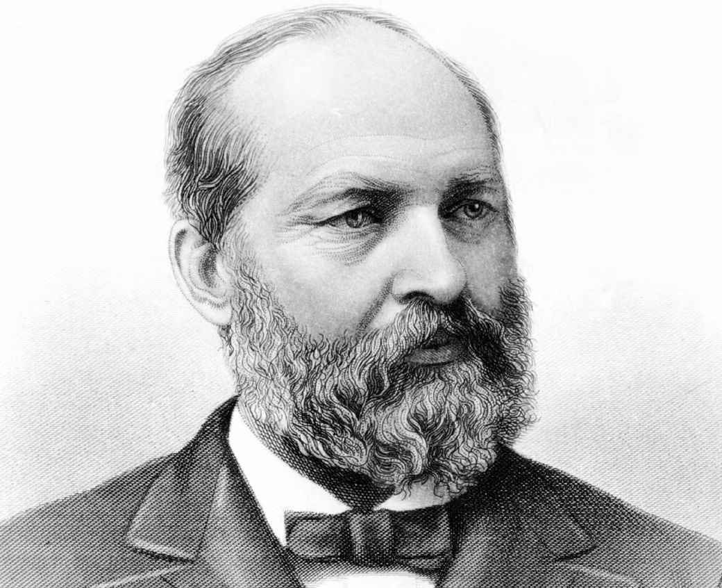 Vụ ám sát lịch sử Tổng thống James Garfield diễn ra vào lúc 9h30 sáng 2/7/1881, tại ga xe lửa đi Baltimore và Potomac, Washington. Khi ấy, ông chủ Nhà Trắng mới nhậm chức hơn 4 tháng.