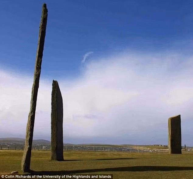 Theo các chuyên gia, những vòng tròn đá trên đảo Orkney có các đây khoảng 3200 - 2500 TCN.