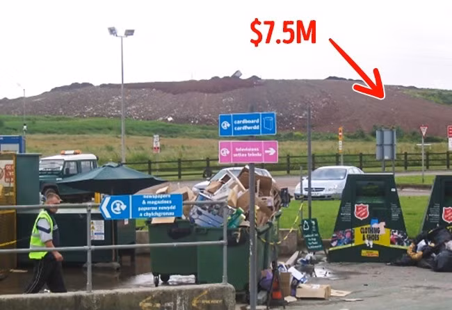 Khi phát hiện giá trị khổng lồ của số Bitcoin đó, Howell đã tới bãi rác và mang theo hy vọng sẽ tìm lại được chiếc ổ cứng nhưng không có kết quả. Đây được coi là sai lầm đắt giá mà con người từng thực hiện.