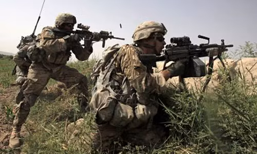 Simon Conway: Sieu chien binh tuong lai cua My rat "sieu nhien"