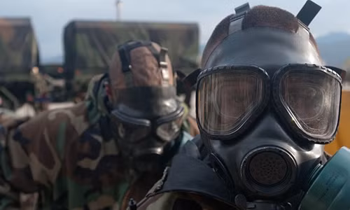 Harry Kazianis: “Vu khi sinh hoc khien the gioi can phai lo lang“