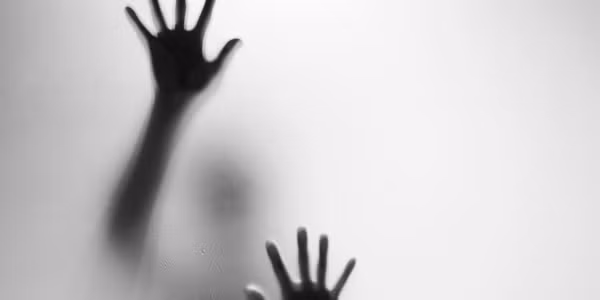 Lời khuyên dành cho những người có giấc mơ này chính là bình tĩnh, suy nghĩ cẩn thận, tìm ra hướng giải quyết vấn đề hóc búa đang gặp phải.