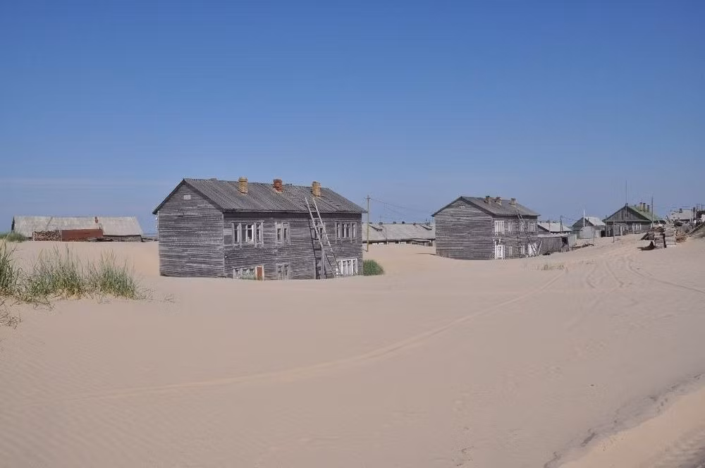 Hiện chỉ còn khoảng 300 người dân sinh sống ở ngôi làng Shoyna.