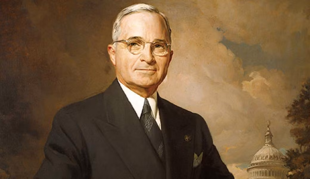 Tổng thống Harry Truman trải qua lần "chết hụt" khó quên khi bị ám sát vào ngày 1/11/1950. Hung thủ là Puerto Rico là Oscar Collazo và Griselio Torresola đột nhập vào Nhà Blair nhằm cướp đi mạng sống của ông chủ Nhà Trắng nhưng bất thành.