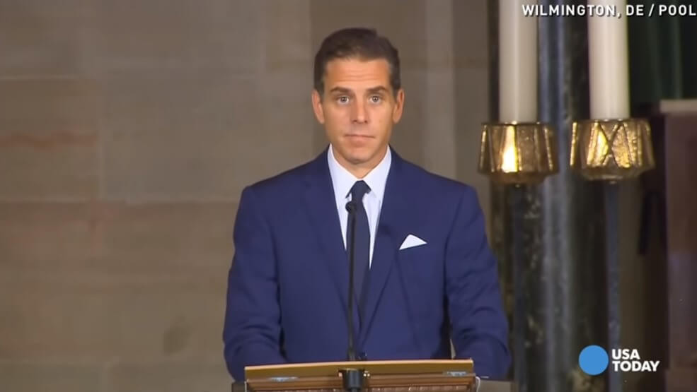 Sau khi cha ông được bầu làm Phó Tổng thống Mỹ năm 2008, Hunter Biden từ chức ở ban giám đốc Amtrak. Ông làm luật sư tại công ty luật Boies Schiller Flexner LLP và thành lập công ty Eudora Global. Ảnh: USA Today.