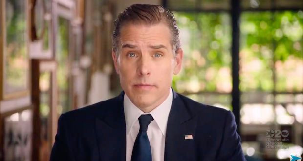 Trong một tuyên bố, Hunter Biden bày tỏ tin tưởng rằng vấn đề sẽ được xem xét chuyên nghiệp và khách quan, chứng minh được rằng các hoạt động của ông là hợp pháp và phù hợp.