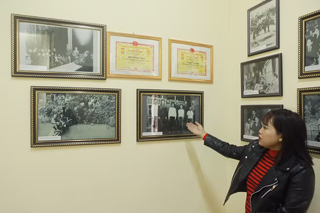 Hiện nay, khu nhà chia làm 6 gian, mỗi gian trưng bày các hình ảnh của gia đình ông Đỗ Đình Thiện, quá trình hoạt động và bằng khen do nhà nước trao tặng cũng như các hình ảnh những cán bộ nhà máy in tiền.