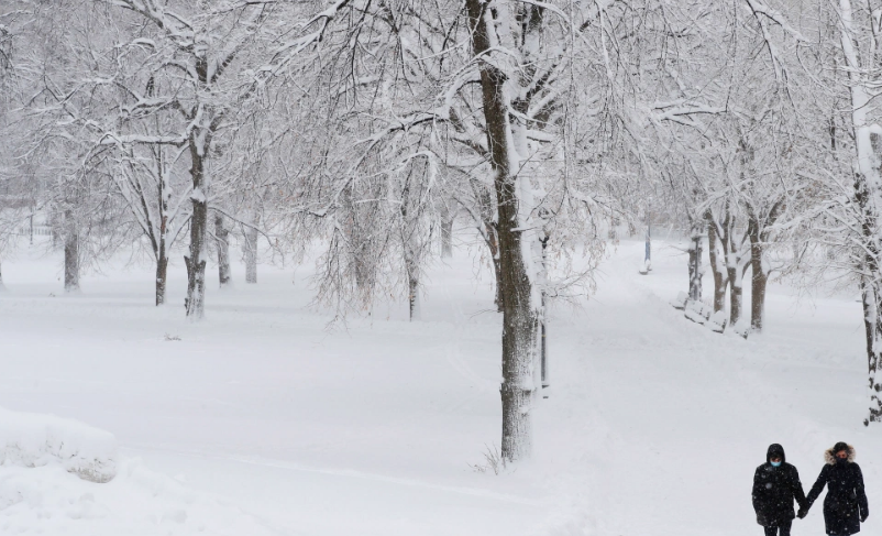 Thống đốc bang Pennsylvania Tom Wolf đã ký tuyên bố tình trạng khẩn cấp thảm họa hôm 15/12 và kêu gọi người dân ở nhà.