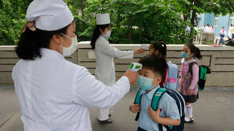 Em gai ong Kim “de” Ngoai truong Han ve COVID-19 o Trieu Tien-Hinh-2