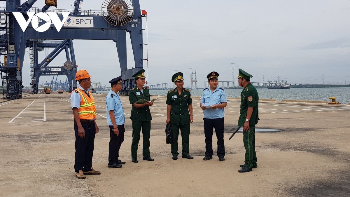 Cao diem le tet, bien phong ra soat tuyen cang bien cua khau trong yeu-Hinh-3