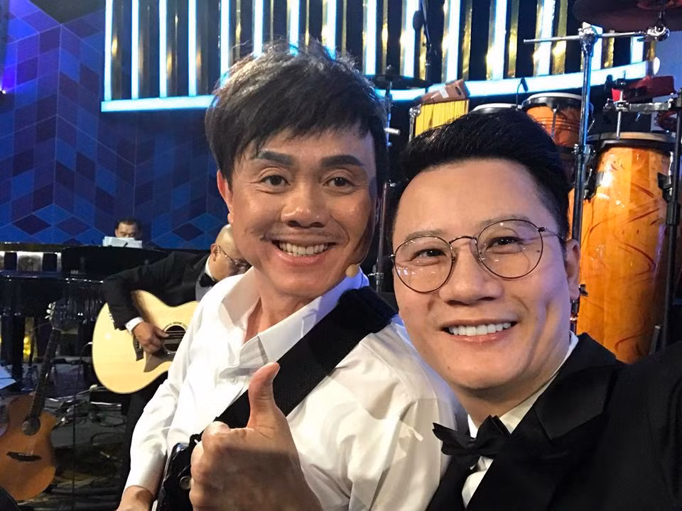 Viet Huong duoc uy quyen lo tang le cho danh hai Chi Tai-Hinh-2