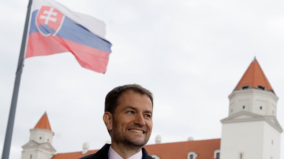 Năm 2020, ông được bầu làm Thủ tướng Slovakia. Các lựa chọn của Matovic cho nội các của ông đã được Tổng thống Zuzana Čaputová chấp nhận và ông được bổ nhiệm làm Thủ tướng vào ngày 21/3/2020. Ảnh: BBC.