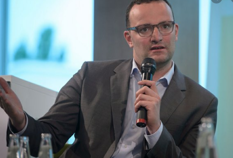 Vào tháng 3/2018, ông được bổ nhiệm làm Bộ trưởng Y tế Liên bang Đức.