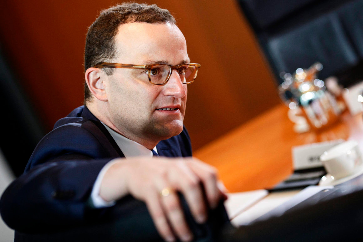 Jens Spahn trở thành thành viên của tổ chức JU vào năm 1995, khi ông 15 tuổi. Sau đó, ông gia nhập CDU vào năm 1997. Ảnh: Politico.