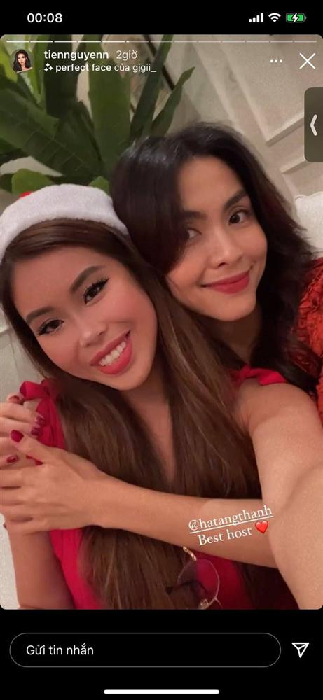 Tiên Nguyễn đọ sắc bên chị dâu Tăng Thanh Hà.