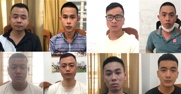  Triệt phá đường dây từ Hà Nội vào Đà Nẵng cho vay lãi hơn 600%/năm: Ngày 10/6, Công an TP Đà Nẵng triệt phá đường dây cho vay lãi nặng, tạm giữ hình sự 14 người (trú TP Hà Nội). Từ đầu năm 2021 tới nay, nhóm này cho vay tổng cộng 10 tỷ đồng, thu lợi bất chính 3 tỷ đồng. Nhóm này yêu cầu người vay chuyển tiền lãi qua tài khoản ngân hàng để tránh cơ quan công an phát hiện. Nếu chậm trả nợ, nhóm này sẽ cử người đến thu tiền trực tiếp hoặc gọi điện hăm dọa tạt sơn, ném chất bẩn vào nhà để uy hiếp, gây sức ép. 