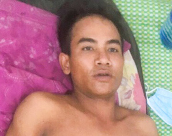  Người đàn ông bị cáo buộc sát hại con gái 3 tuổi: Tối 10/6, Hồ Văn Dên (28 tuổi, ở huyện Nam Trà My, Quảng Nam) đi uống rượu. Khi về nhà, anh ta mâu thuẫn với vợ. Sau đó, bị can đã dùng dao đâm con gái 3 tuổi khiến cháu bé tử vong. Sau khi gây án, Dên cầm dao tự đâm vào ngực. Bị can được gia đình và người dân địa phương đưa đi cấp cứu. Ngày 13/6, Công an Quảng Nam đã khởi tố Dên để điều tra. 