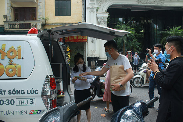 Ong Doan Ngoc Hai ban dua o Ha Noi giup dan Dien Bien-Hinh-2