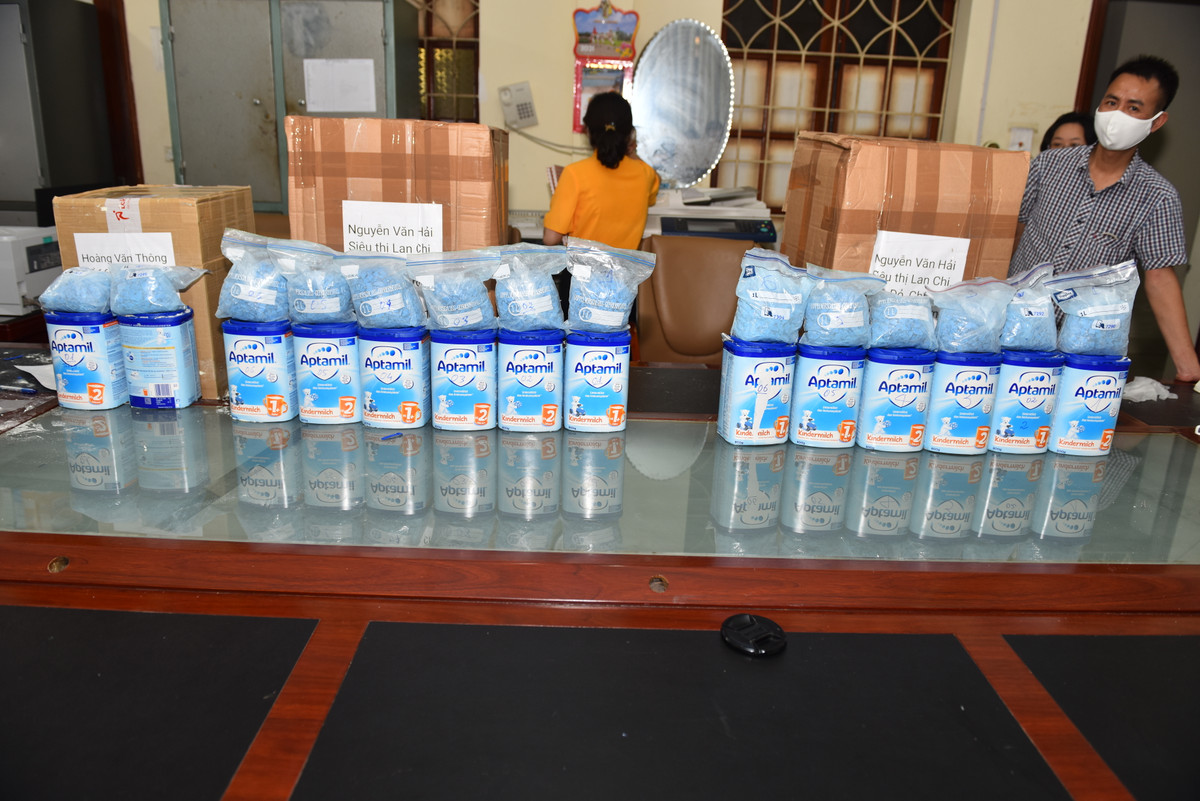 Xác định đây là đường dây mua bán, vận chuyển ma túy với số lượng rất lớn, gồm nhiều đối tượng, liên quan nhiều địa phương, Cục Cảnh sát điều tra tội phạm về ma túy và Cục Hải quan Hà Nội thống nhất xác lập chuyên án chung mang bí số HC421. Đồng thời giao trinh sát của Phòng 7, Cục Cảnh sát điều tra tội phạm về ma túy, cán bộ Chi cục Hải quan sân bay quốc tế Nội Bài và Đội kiểm soát ma túy Cục Hải quan Hà Nội tập trung lực lượng, phương tiện, áp dụng đồng bộ các biện pháp nghiệp vụ đấu tranh làm rõ đường dây này.