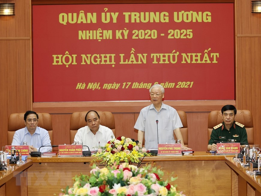 Hội nghị cũng thông qua báo cáo kết quả lãnh đạo, chỉ đạo thực hiện nhiệm vụ quân sự, quốc phòng 6 tháng đầu năm, xác định chủ trương, nhiệm vụ 6 tháng cuối năm 2021. 
