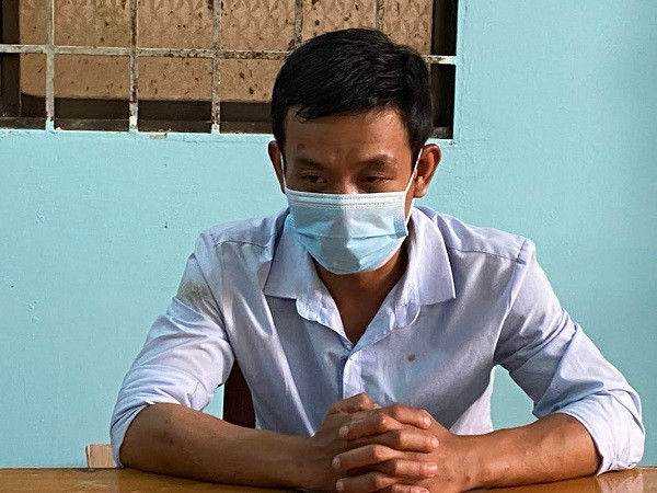  Tấn công cảnh sát tại chốt kiểm dịch: Nguyễn Hoài Vương (SN 1994, ngụ huyện Phong Điền, TP Cần Thơ) điều khiển xe đi tới chốt kiểm soát y tế, lực lượng chức năng hướng dẫn Vương vào khu vực khai báo y tế nhưng Vương không chấp hành. Khi bị kiểm tra và lập biên bản vi phạm nồng độ cồn thì Vương không ký vào biên bản vi phạm, còn lấy gạch, đá tấn công Cảnh sát giao thông... Ngày 11/6, Công an TP Cần Thơ đã khởi tố Vương.