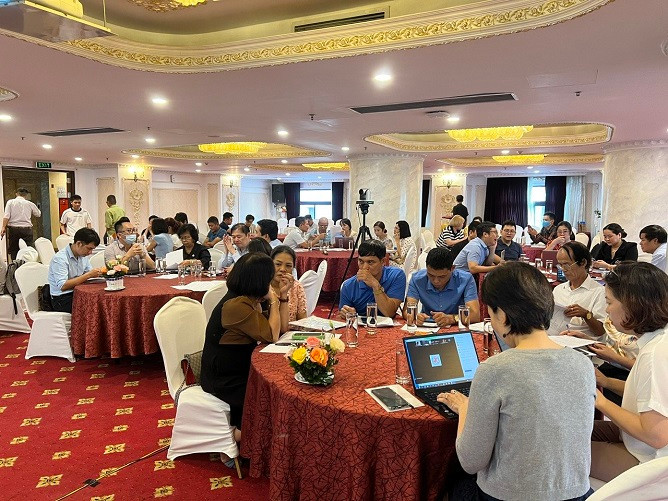 Tham van y kien du thao Quy dinh chi tiet thi hanh Luat Phong, chong HIV