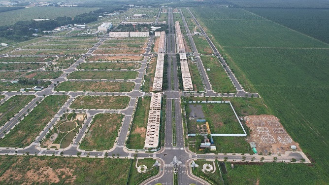 Hồ sơ CĐT dự án Gem Sky World vừa bị Đồng Nai phạt 900 triệu? Ho so CDT du an Gem Sky World vua bi Dong Nai phat 900 trieu?