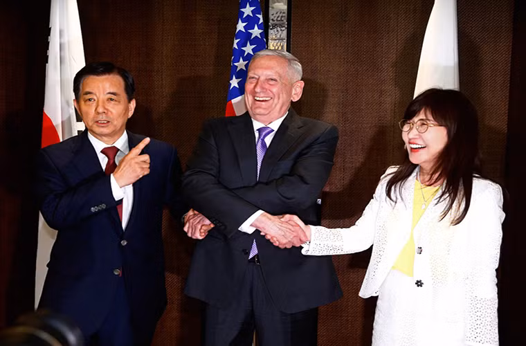 Trong vai trò Bộ trưởng Quốc phòng Mỹ, Tướng Mattis đã tập trung vào cuộc chiến chống phiến quân IS, giải quyết mối đe dọa hạt nhân từ Triều Tiên và ổn định tình hình tại Afghanistan.