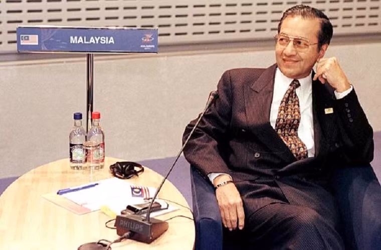 Thông tin trên được đưa ra sau cuộc họp hội đồng Liên minh PH và đích thân Tổng thư ký Liên minh Saifuddin Abdullah đã thông báo quyết định này với báo giới. Ảnh: Alamy.