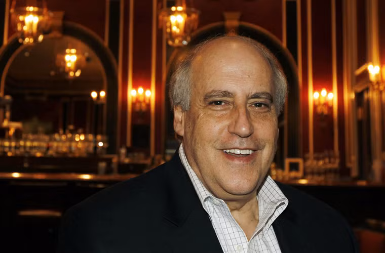 Năm 1997, Bộ trưởng Nông nghiệp Dan Glickman đã đến thăm con gái ở Manhattan.