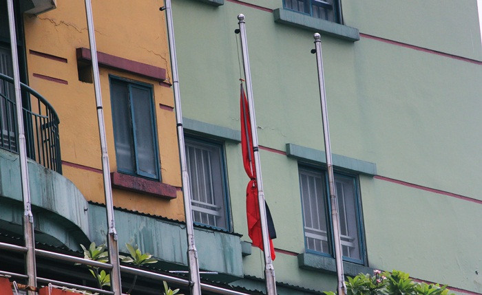 Ha Noi: Nhieu noi treo co ru thuc hien nghi thuc Quoc tang
