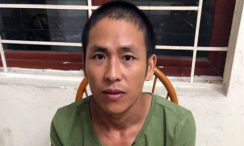 Thanh nien dung liem cat co khong che con tin trong nha