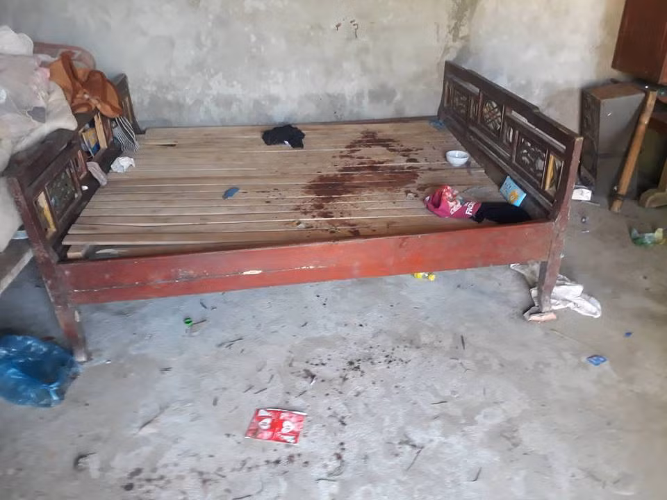 Phu Tho: Cha cat co con gai vi dam chui the-Hinh-2