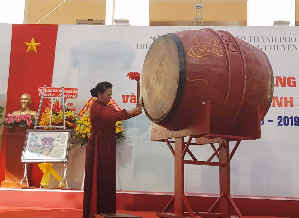 Khai giang nam hoc moi: 