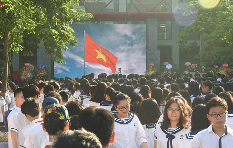 Khai giang nam hoc moi: 