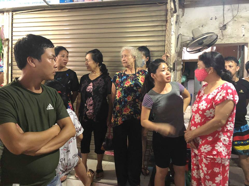 Vu chay o De La Thanh: Hai hung phut nhin thay vat nghi so nguoi-Hinh-4