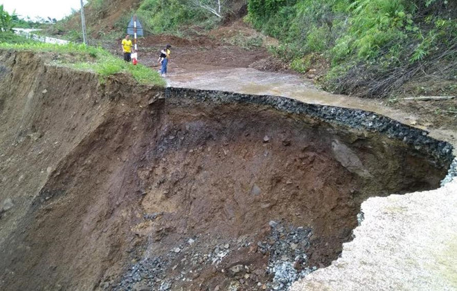 Thanh Hoa de nghi Trung uong ho tro 900 ty khac phuc hau qua mua lu-Hinh-2