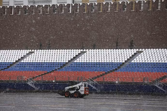 Khu vực khán đài, nơi tổ chức cuộc duyệt binh 9/5. Ảnh TA