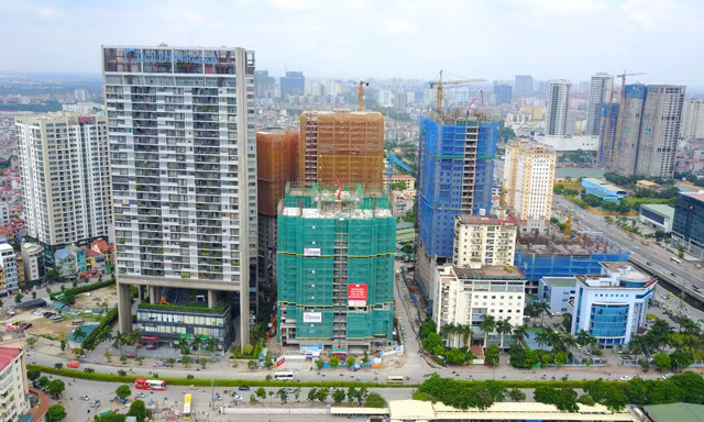 Diem ten hang loat cao oc “chen ep” ha tang giao thong Ha Noi-Hinh-3