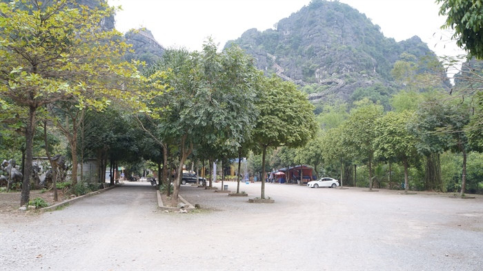 Khu du lịch không còn khách.