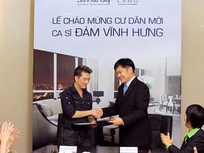 Dam Vinh Hung kiem tien tu dai dien thuong hieu, quang cao ra sao?-Hinh-2