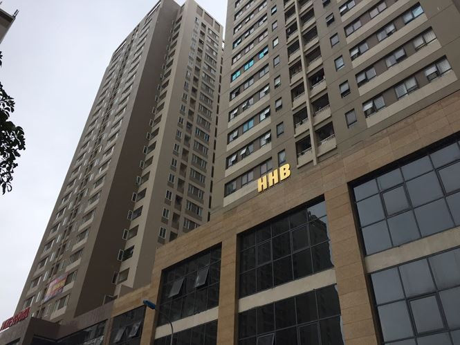 Cư dân Tòa nhà HHB sống chung với nước bẩn nhiễm asen và amoni trong nhiều năm qua.