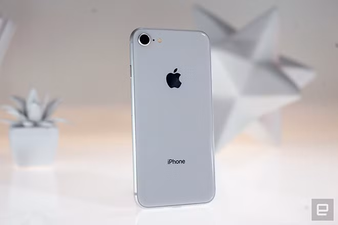 2018 la dau cham het danh cho nhung chiec smartphone “ti hon”