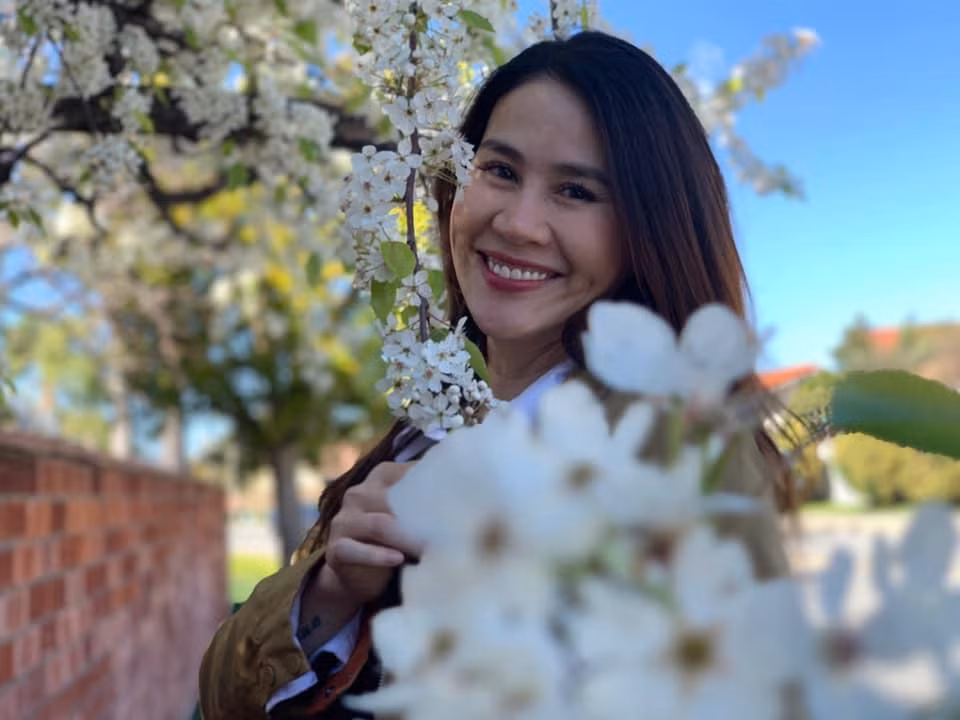 Than Thuy Ha khoe dang thon gon sau vai tuan sinh con-Hinh-5